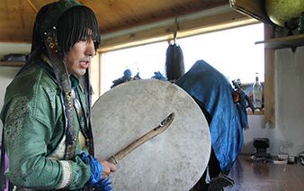 Шаманите няма да ви помогнат да увеличите пениса си, за разлика от самохипнозата